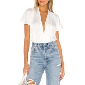 AMAZING MAE White Blouse Bodysuit